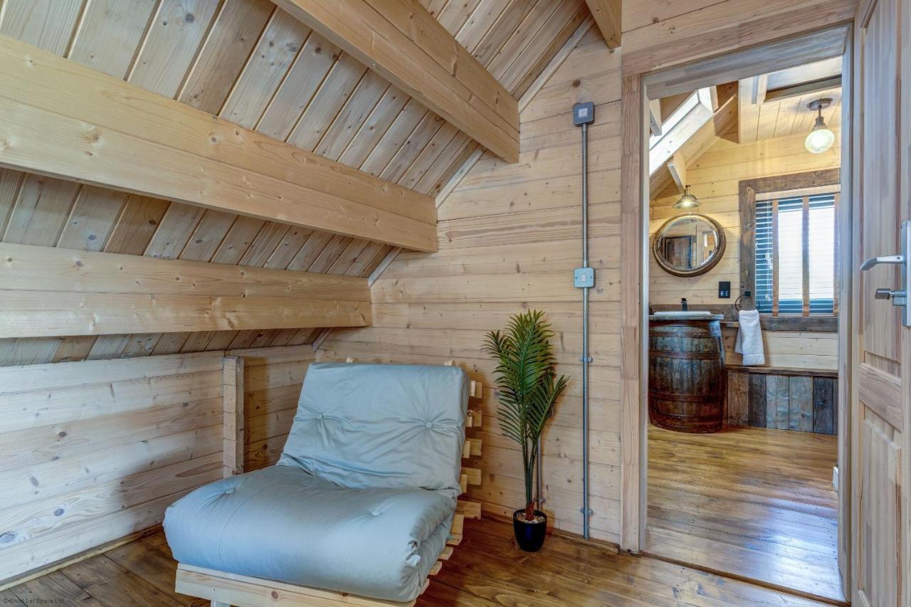 Buttercup Lodge Benson Esterno foto