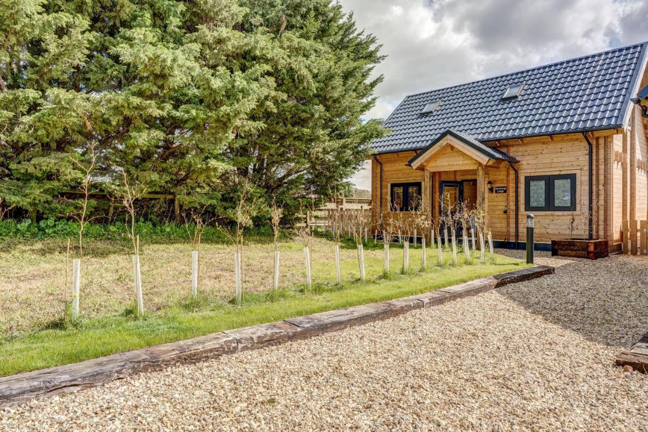Buttercup Lodge Benson Esterno foto